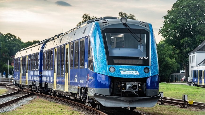Une première mondiale : 14 Coradia iLint vont entrer en service commercial sur la première ligne ferroviaire 100 % hydrogène 